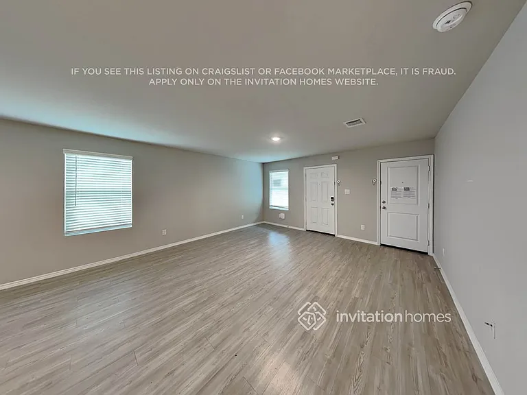 155 Pasadena Pl — Photo 3