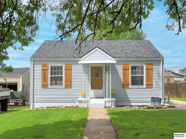 3936 Y St, Omaha, NE 68107