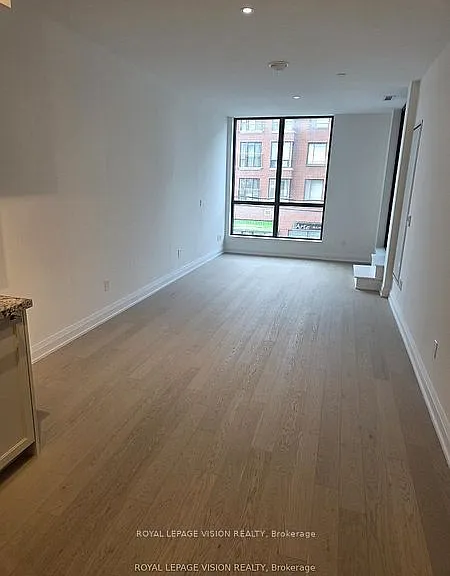505 Glencairn Ave #206 — Photo 5