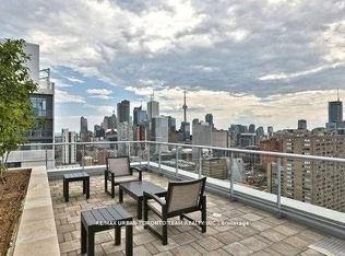 365 Church St #2310, Toronto, ON M5B0B5