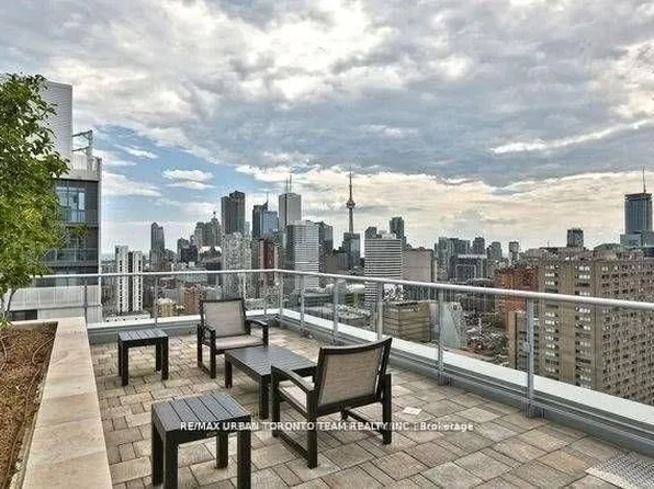 365 Church St, Toronto, ON