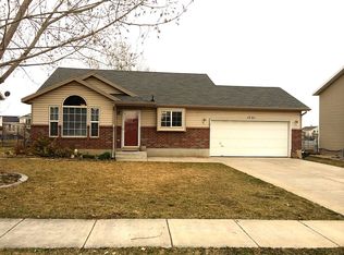 1501 N 2225 W, Clinton, UT 84015