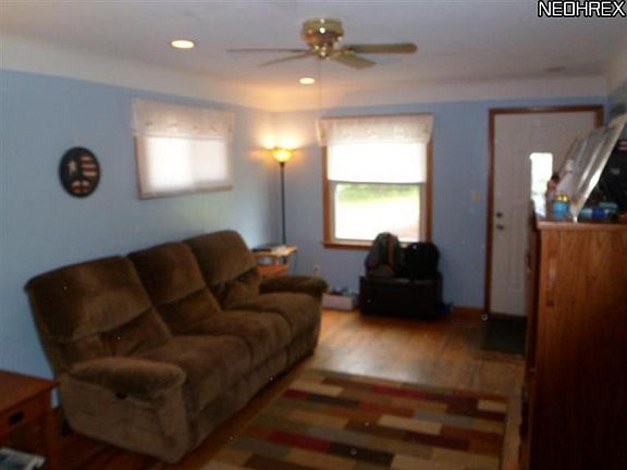 2nd image of 3430 Stanfield Dr