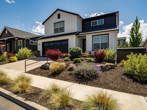 1301 NE Hoover Loop, Bend, OR 97701