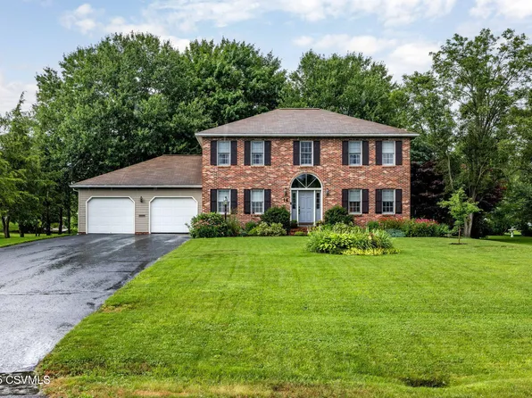 14 Baylor Blvd, Lewisburg, PA 17837