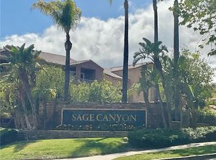 2550 San Gabriel Way UNIT 104, Corona, CA 92882