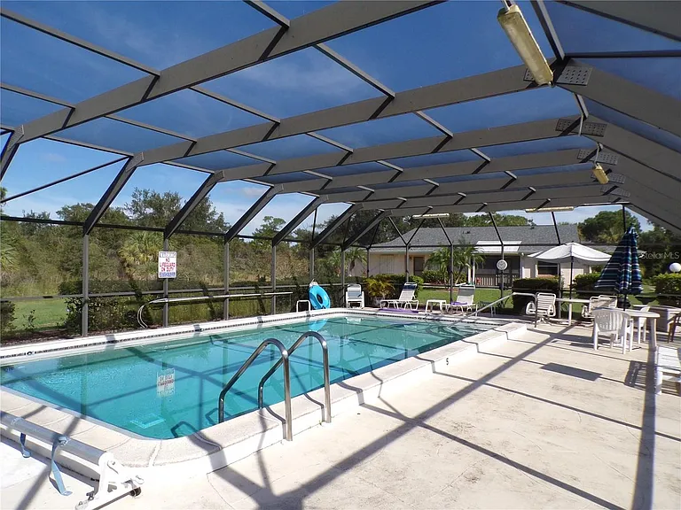 25068 Harborview Rd #4B — Photo 4