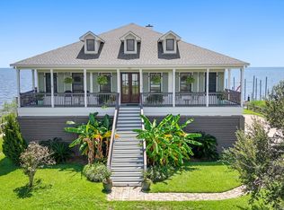 6619 Belle Fontaine Dr, Ocean Springs, MS 39564