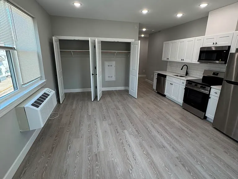 166 Fair St — Photo 6
