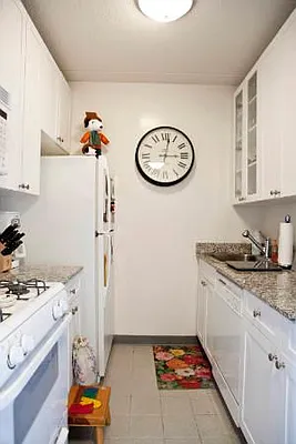 Rented by Level Group | media 4