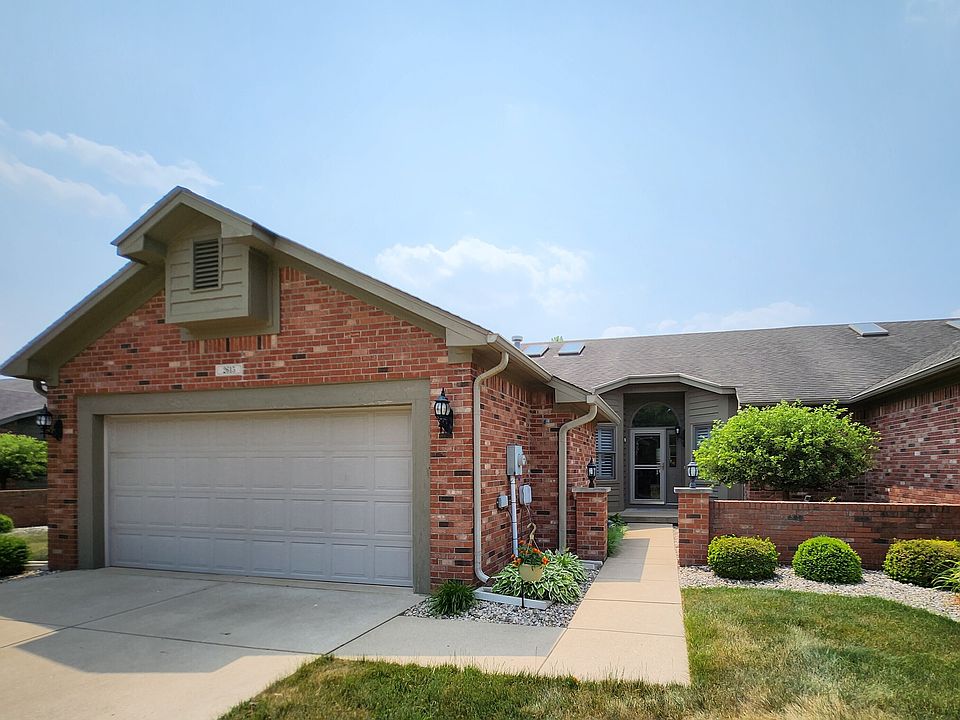 1st image of 2615 Berwick Dr