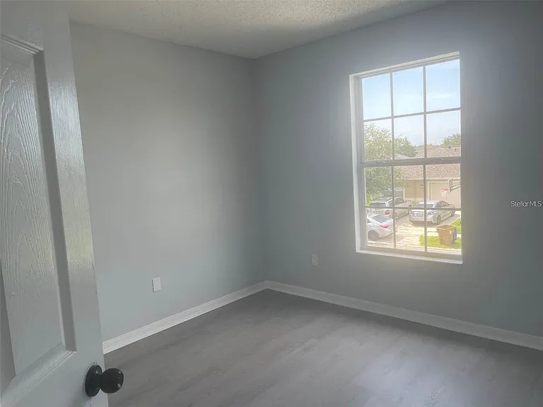 2421 Ashecroft Dr — Photo 17