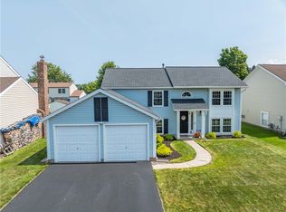 70 Constance Way W, Rochester, NY 14612