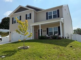 512 Cliff St, Morristown, TN 37814