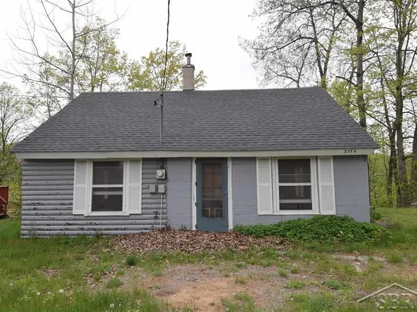 2114 Walter Rd, Beaverton, MI 48612