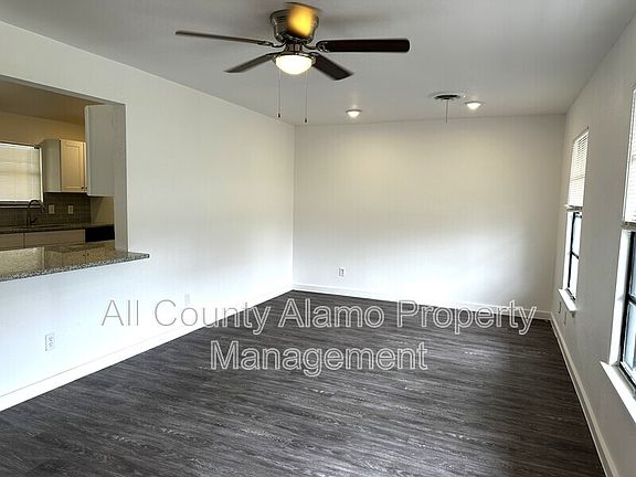 4th image of 446 E Byrd Blvd