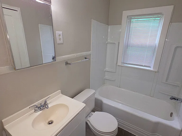 3754 Baltimore Ave — Photo 14