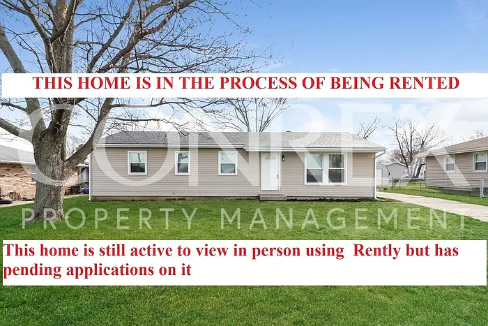 906 Pierson Rd photo 1