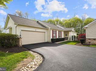 1906 Hunters Cir, Glen Mills, PA 19342