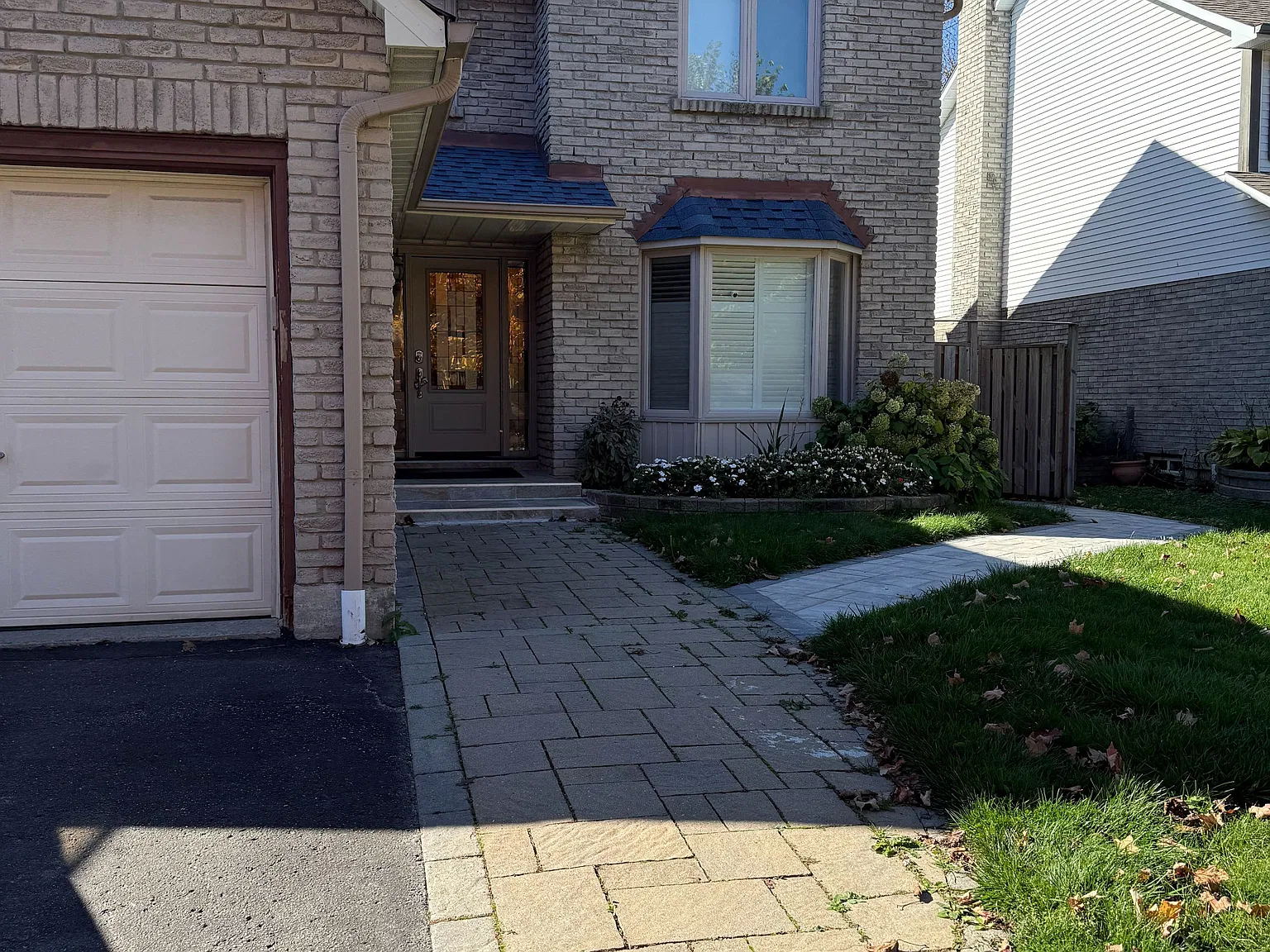 2 bed, $1,600 — Photo 2