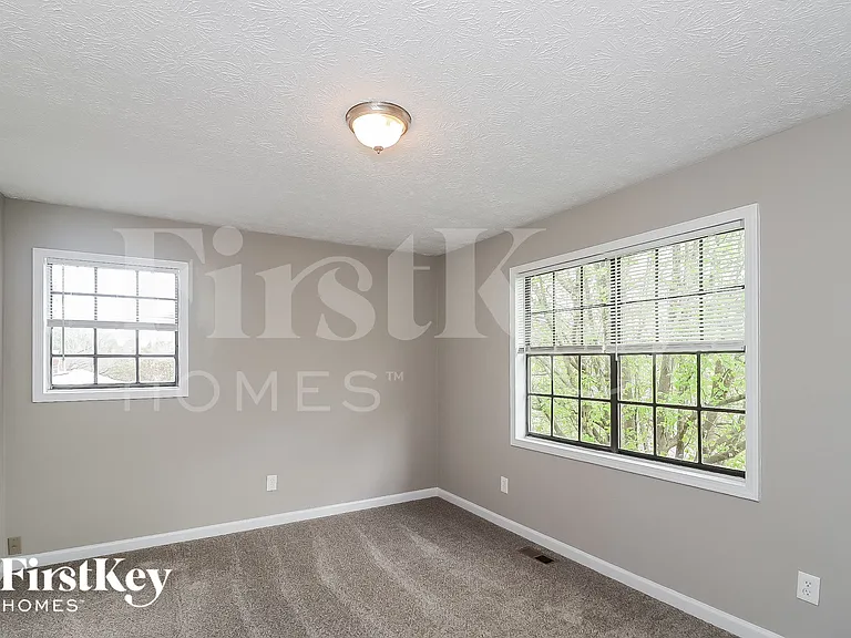 3762 Cambridge Dr SW — Photo 13