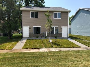 786 Maple St, Waukee, IA 50263