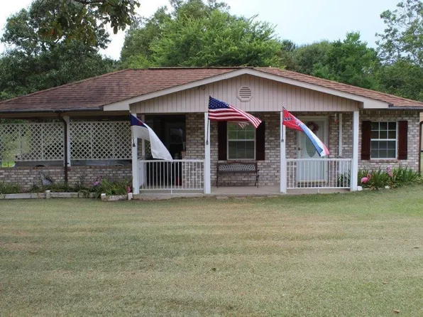 4003 E Fernwood Rd, McComb, MS 39648