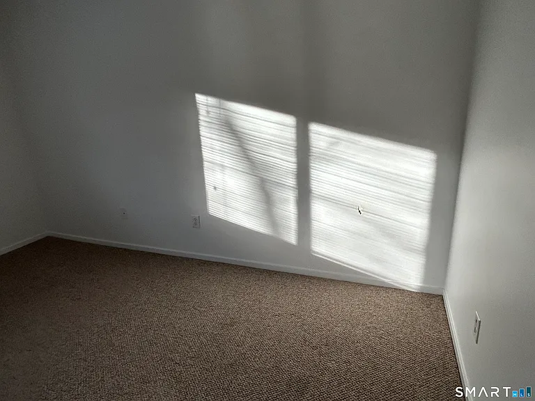 419 Heritage Vlg #B — Photo 14