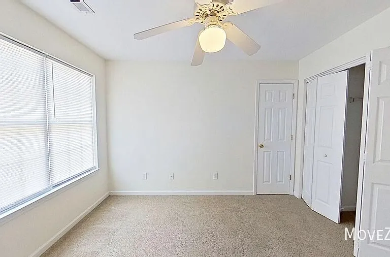 307 Saint Rosea Rd — Photo 26