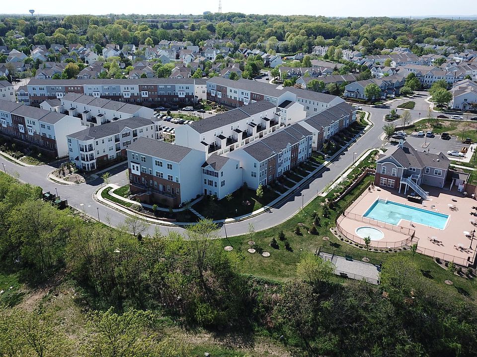 It is that large end unit townhome n 2 buildings across pool