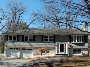58 Derby Dingle St, Springfield, MA 01107