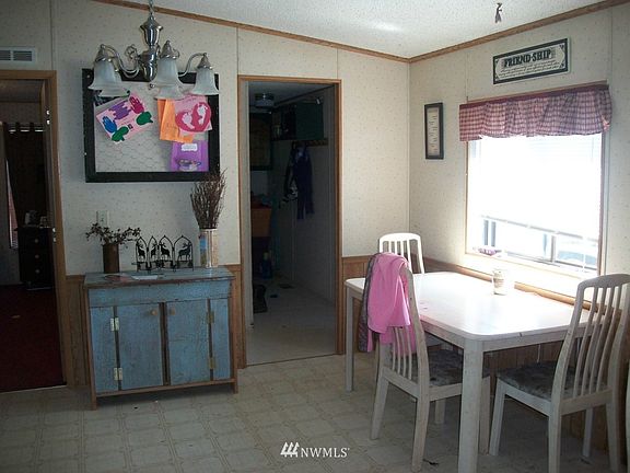 5th image of 223 Pe Ell Avenue