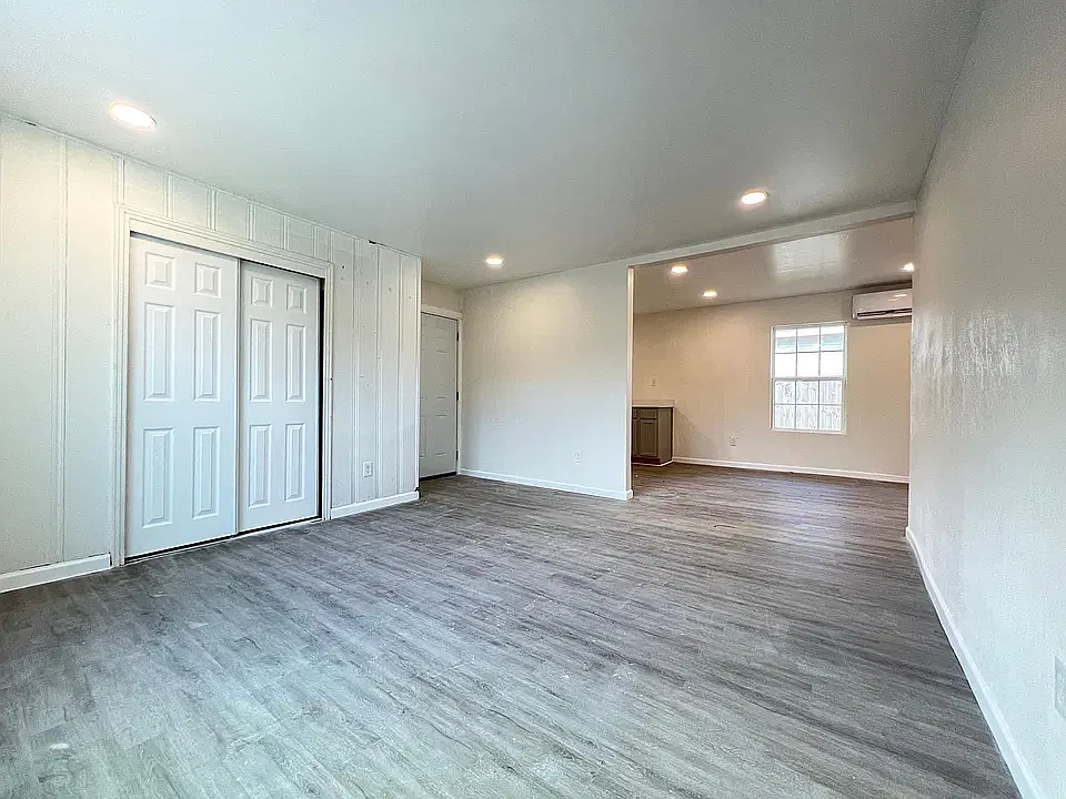 1 bed, 650 sqft, $800 — Photo 1