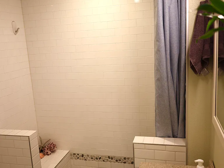 712 SE 42nd Ave — Photo 32