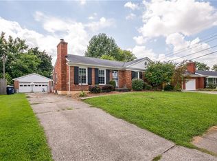 506 Spicewood Dr, Clarksville, IN 47129