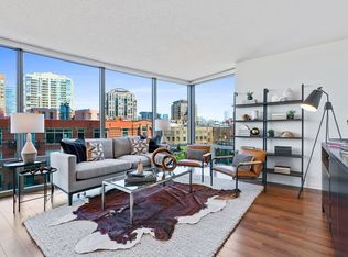 430 W Ohio St #1301, Chicago, IL 60654
