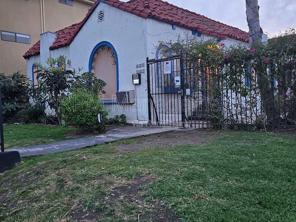 1st image of 829 1/3 N Formosa Ave #829-1/3