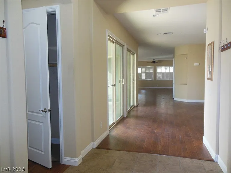 91 Buckthorn Ridge Ct — Photo 5