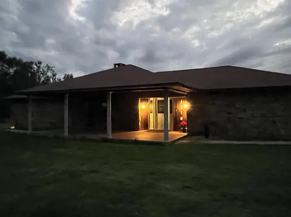 1219 S Wiggins Rd, Plant City, FL 33566