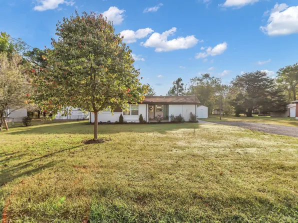 105 Jerry St, Portland, TN 37148