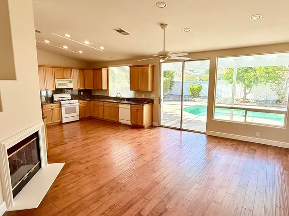 236 Strada Fortuna, Palm Desert, CA 92260