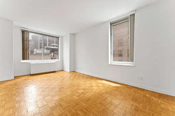 Rented by MOTION New York | media 12