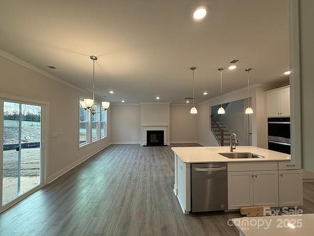 1st image of 339 Miramar Dr #640