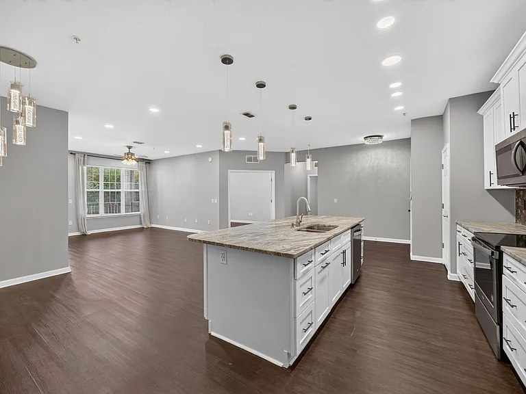 11251 Campfield Dr #4209 — Photo 3