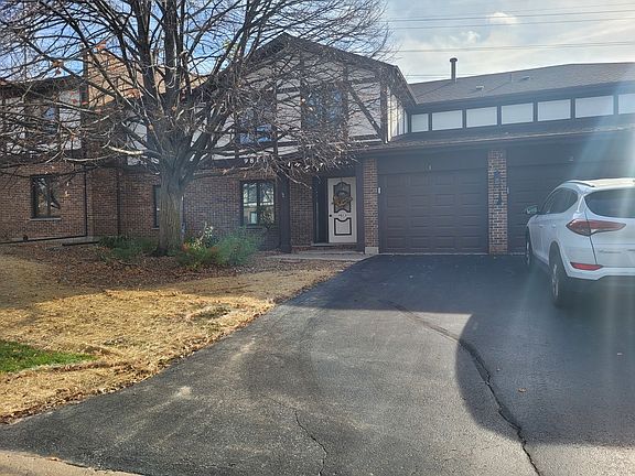 2nd image of 9813 Mill Dr W #4
