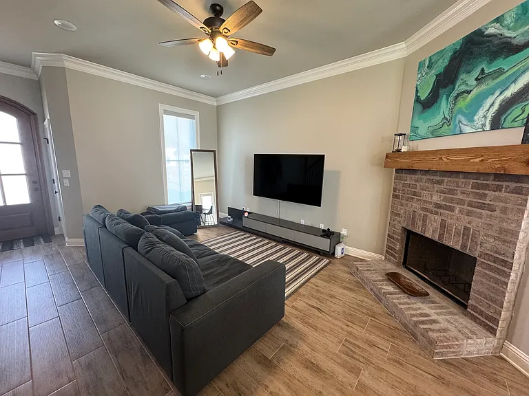 4841 Pin High Cir — Photo 3