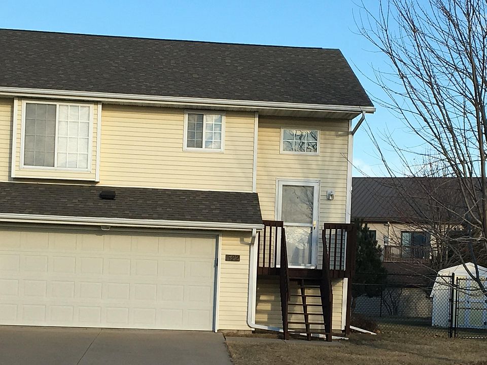 1st image of 522 Augusta Cir