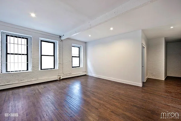 Rented by Citi Habitats | media 31