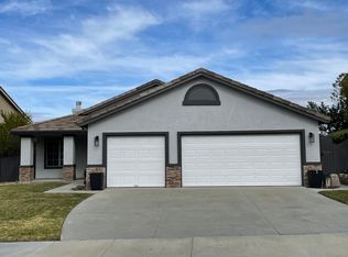 19715 May Way, Santa Clarita, CA 91351