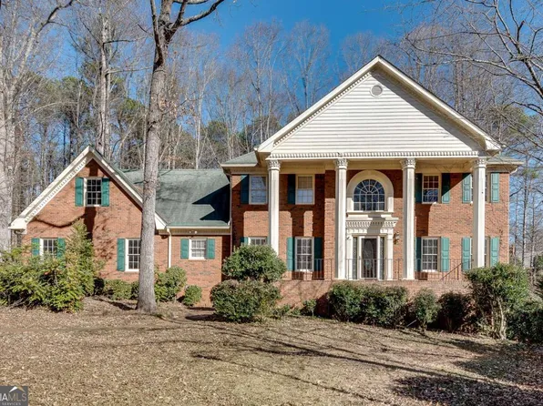2692 Thatcher Ct, Lawrenceville, GA 30044
